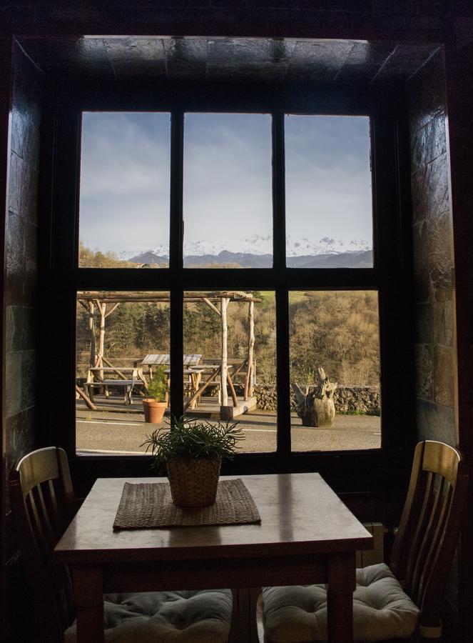 Hotel Montanas De Covadonga Кангас-де-Онис Экстерьер фото