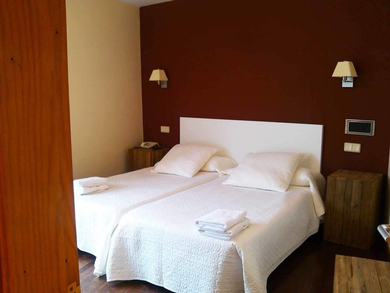 Hotel Montanas De Covadonga Кангас-де-Онис Экстерьер фото